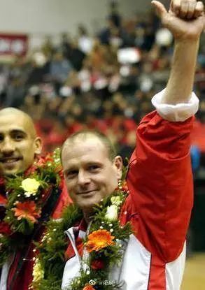 短暂辉煌之后的低谷,辉煌年代足球