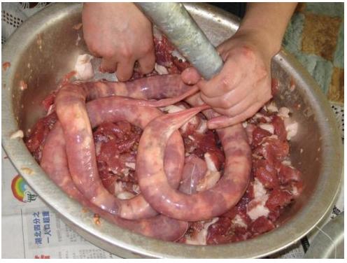 猪肉香肠制作方法,猪肉香肠配方比例