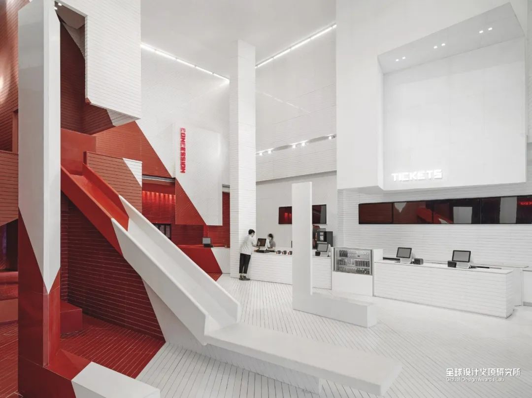 这是什么神仙奖项？获奖总数才6个？