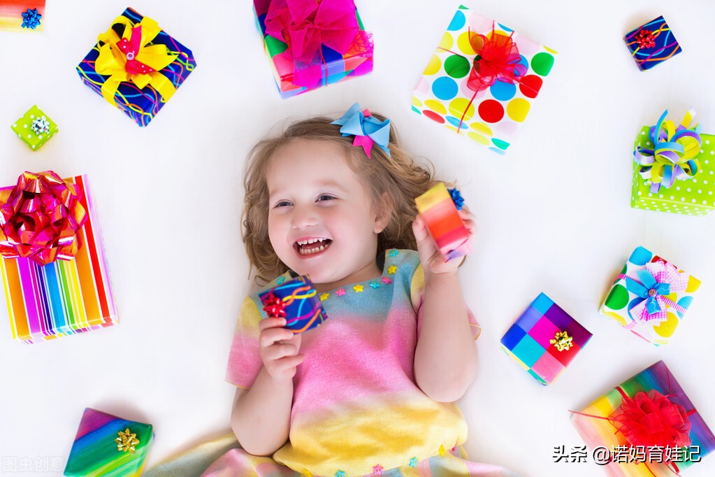 幼儿园的家长非要送礼物如何拒绝,幼儿园小朋友送礼物被拒绝