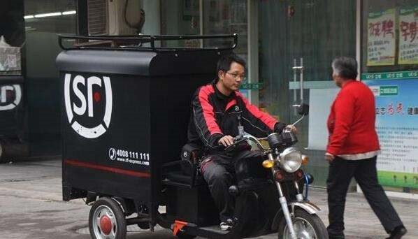 9.9货到付款*局骗**，凭借商品差价获利几千万！这两天你收到韩先生的快递了吗？