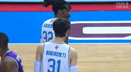 小斯在cba打了多久,小斯告别cba