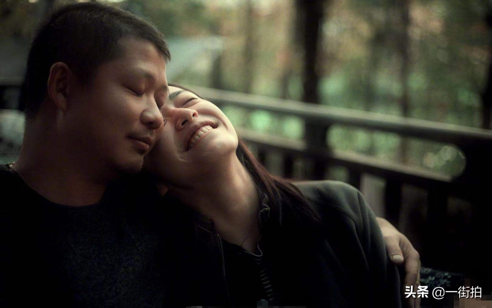 姚晨回应唐一菲婚姻,姚晨和唐一菲私下关系