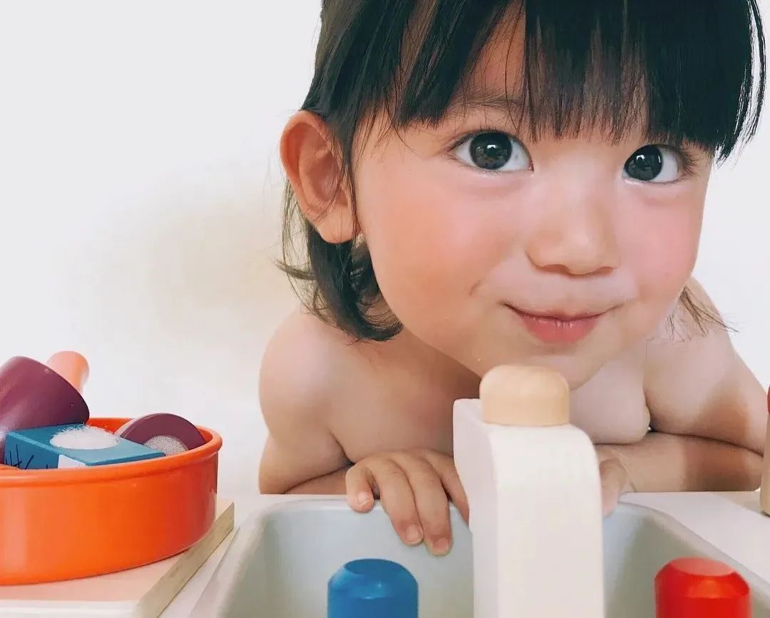 日本大眼妹本人抖音,日本大阪大眼妹本人抖音