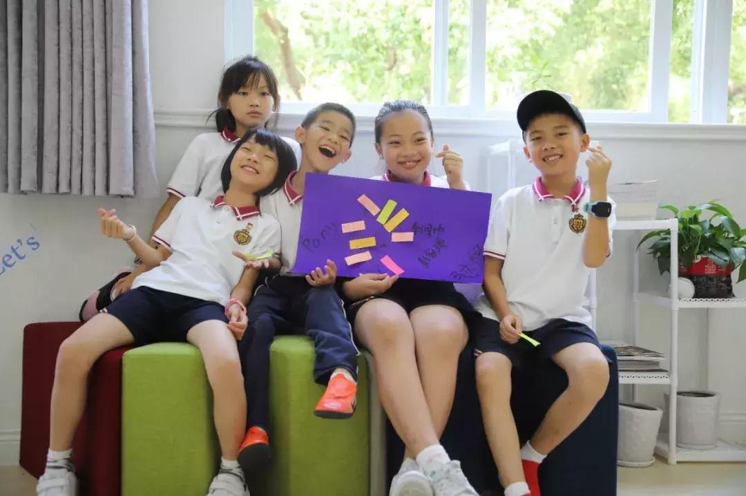 @华美学子与家长，你有一本专属纪念册请注意查收