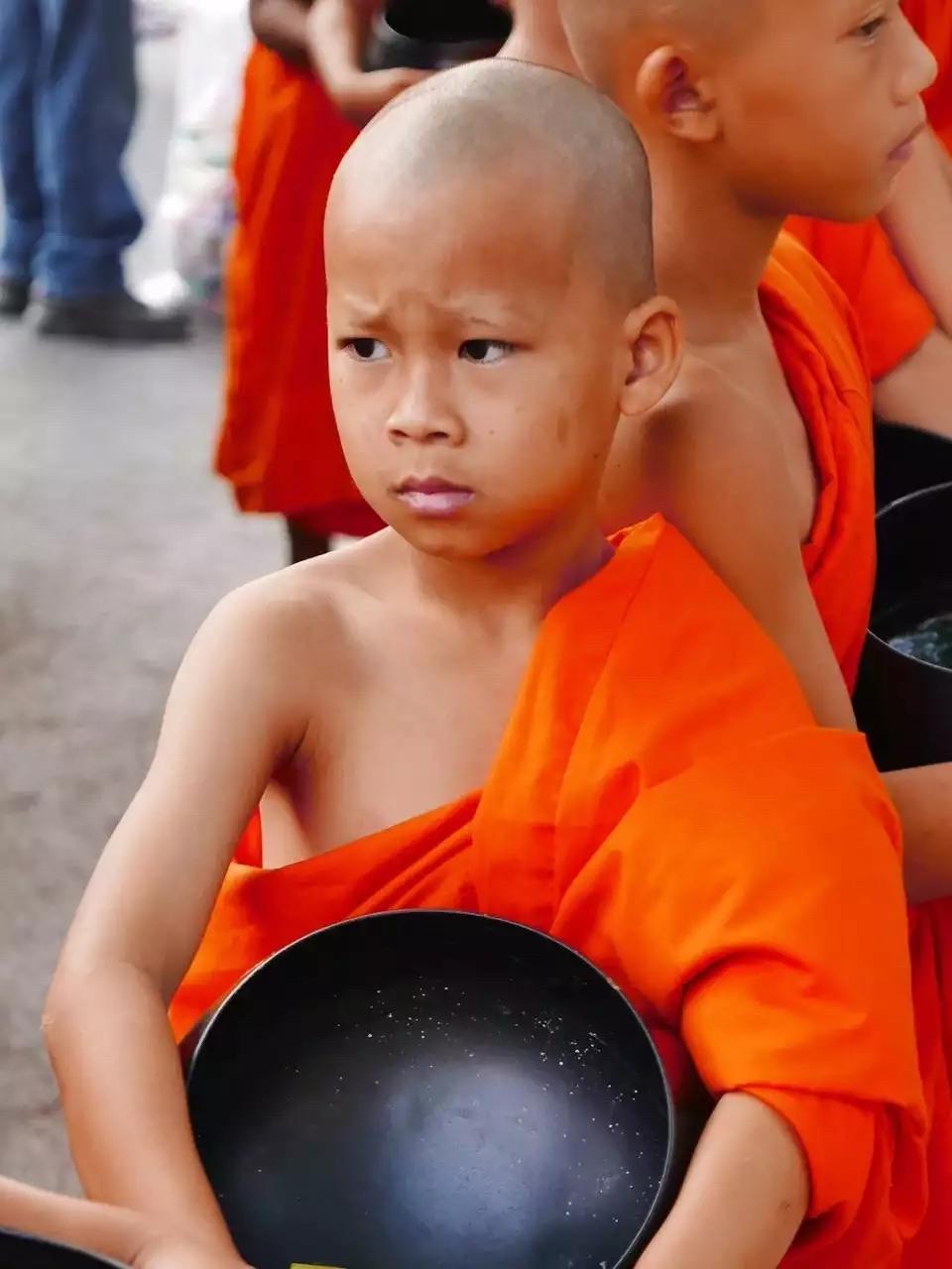 泰国清迈泼水节英文,泰国清迈泼水节自驾游