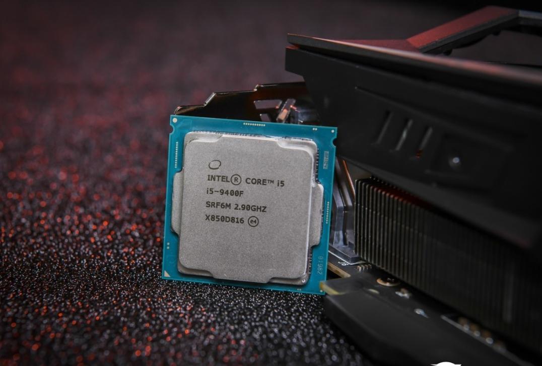 买iphone买国行好还是美版好,买iphone便宜1000美元