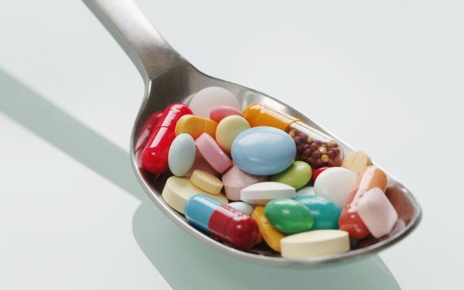 关于青春期女孩生理期,青春期的女孩子生理期如何引导