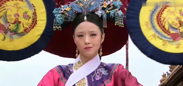 蒋欣太干净？与赵薇前男友传绯闻，让小鲜肉男友背上不雅名号退圈