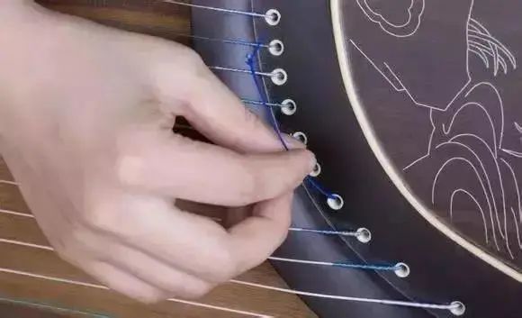 换古筝琴弦的正确方法,古筝多久调一次音