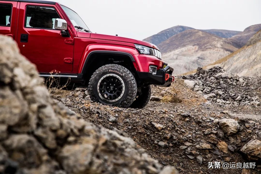 打造国人的越野玩具，BJ40PLUS改装案例发布