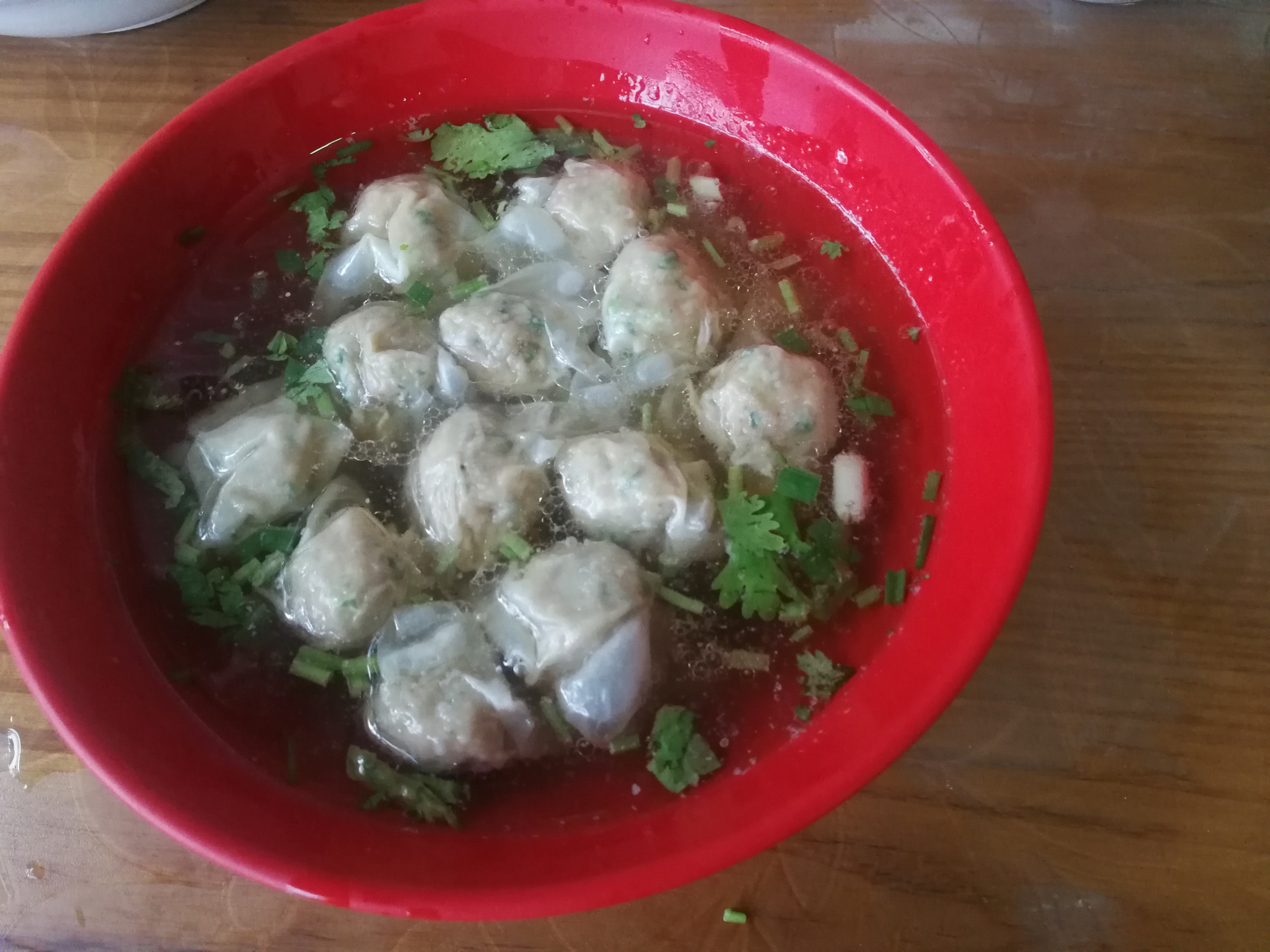 小馄饨肉不太腻皮怎么办,大馄饨怎么包不容易散开