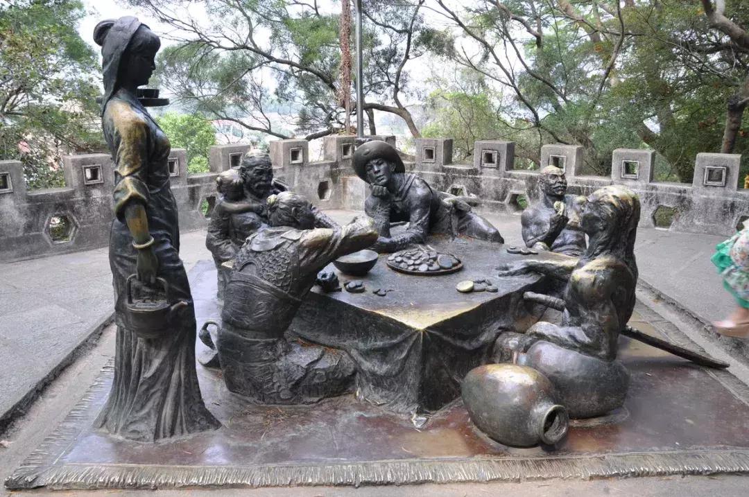 福建漳州厦门的发展,漳州与厦门经济差距