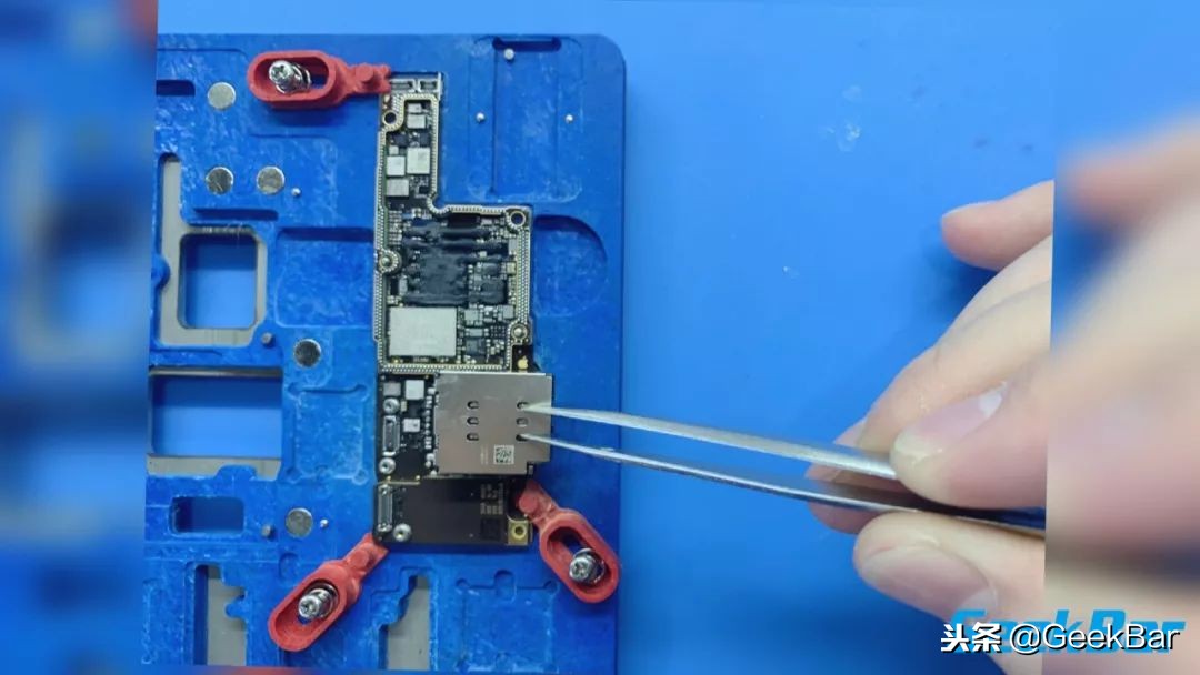 苹果xsmax改双卡后变单卡了,苹果xsmax改双卡有什么问题