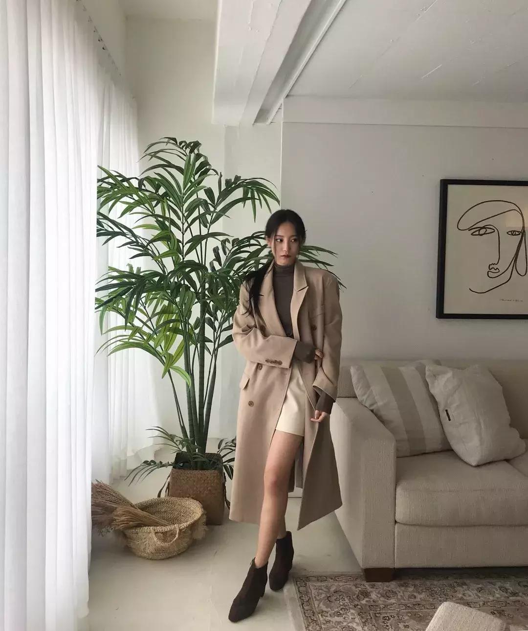 韩国小姐姐九分裤穿搭冬季,小姐姐的穿法你学会了吗