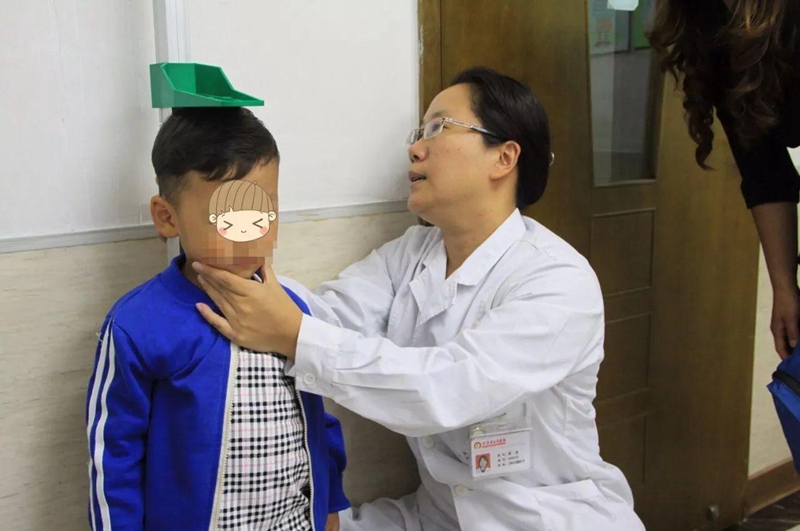 孩子出现什么症状到了猛涨期,孩子有这三种症状说明进入猛涨期