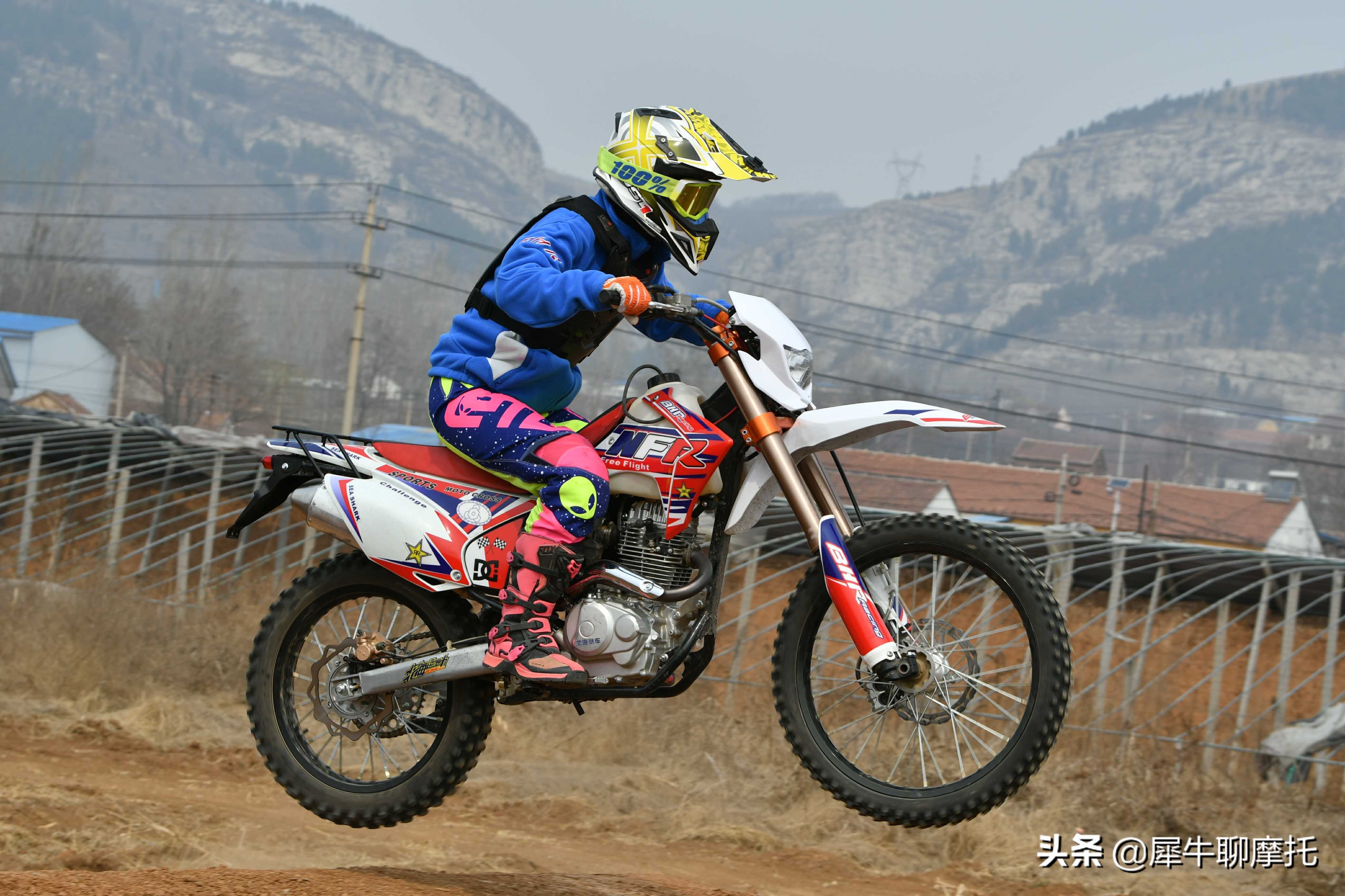 在哪玩越野车更合适,玩越野车的真实感受