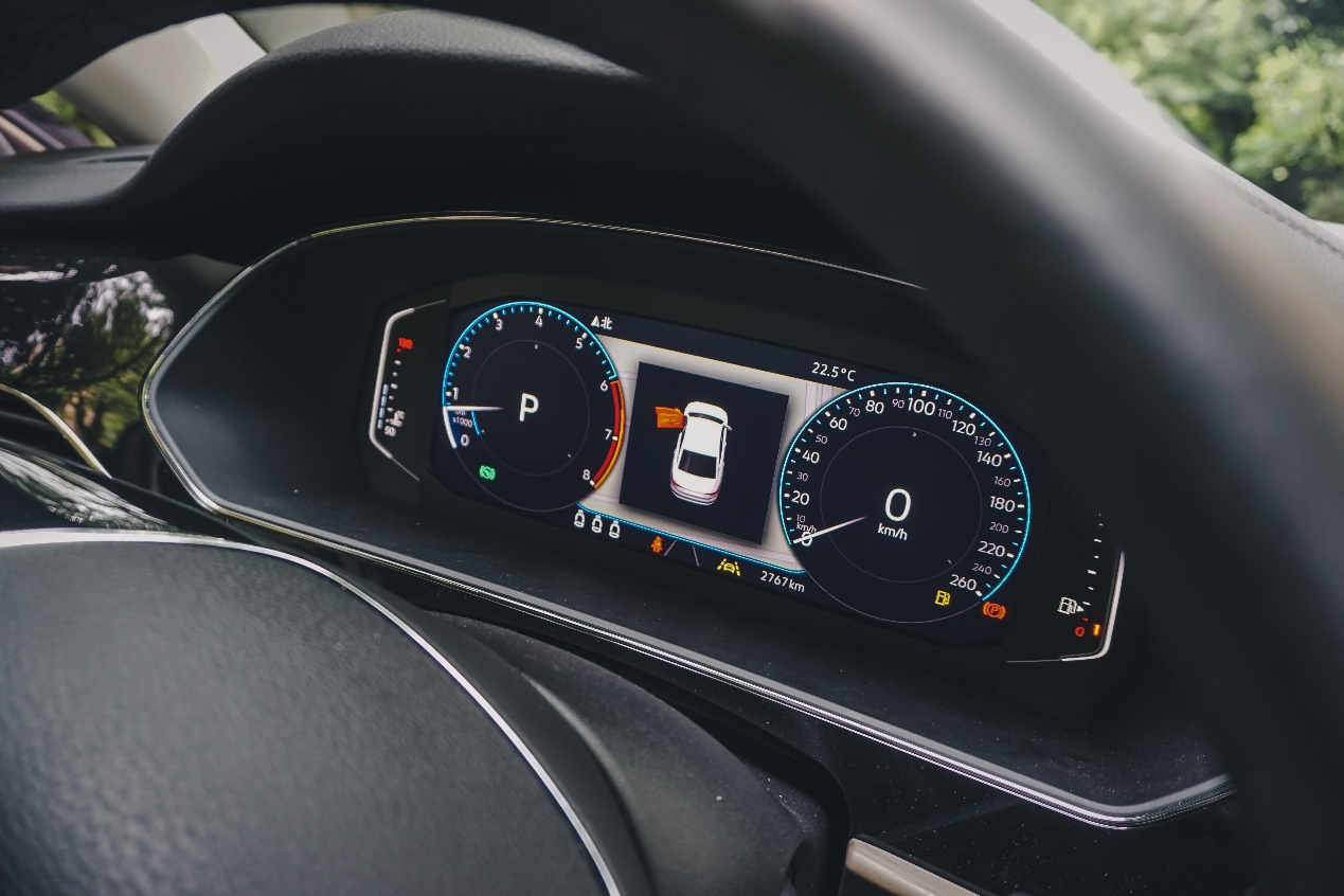 帕萨特车主10万用车真实感受,花20万买雪铁龙c6的车主