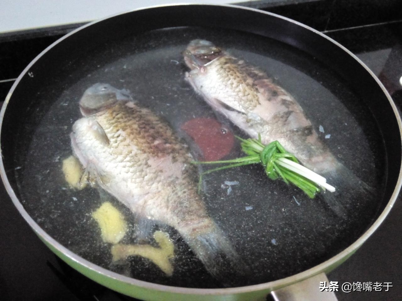 炖鱼汤怎样炖才好喝还不腥,怎样炖出来的鱼汤才会又香又好喝