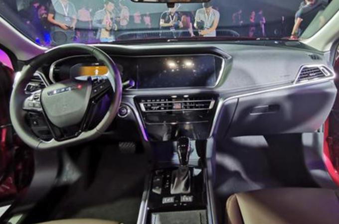 全新启辰t90全款价,全新蜕变轿跑suv启辰t90惊艳亮相