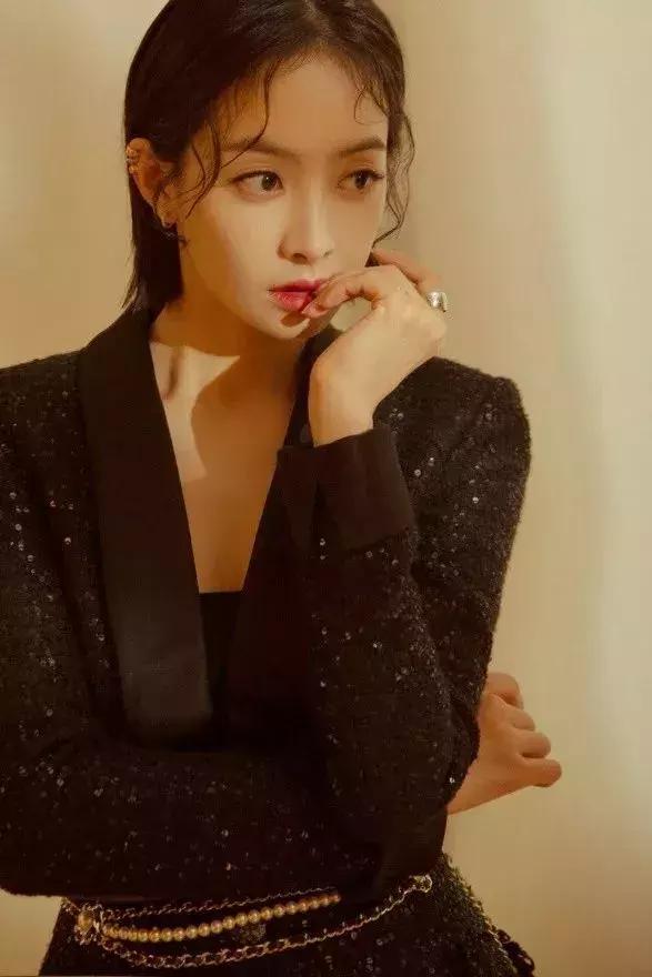 厚嘴唇怎么化好看的妆,小眼睛厚嘴唇适合什么风格的妆