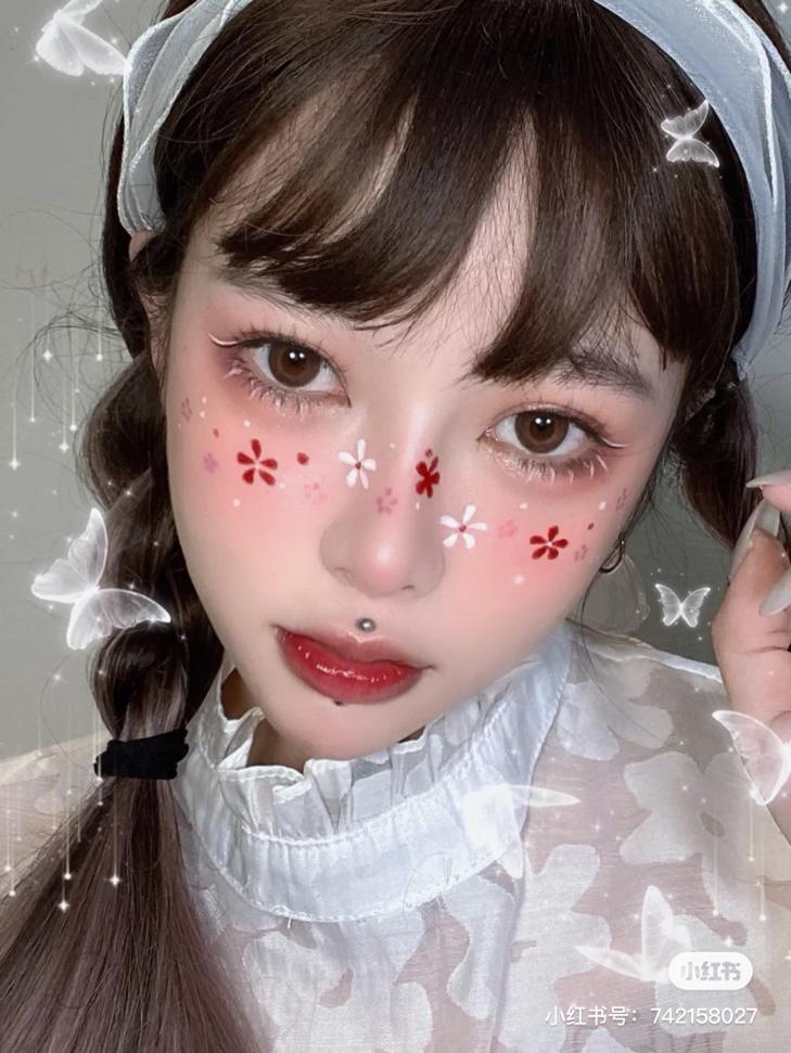 优雅lolita系妆容,复古英伦风lolita妆容