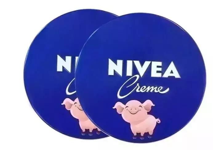 看完国际大牌”猪年限定款“，求求你们放过猪吧……