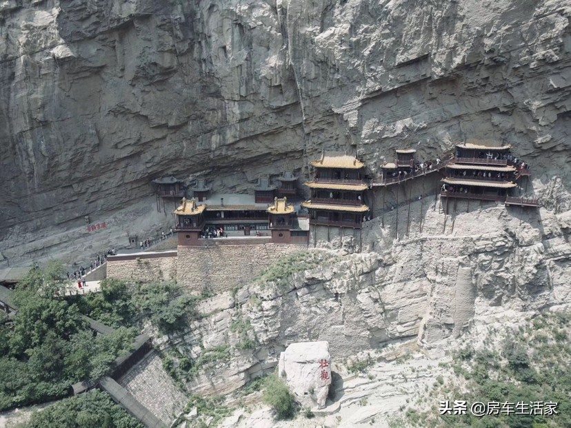 外国人开的房车来中国旅游,外国人来中国玩