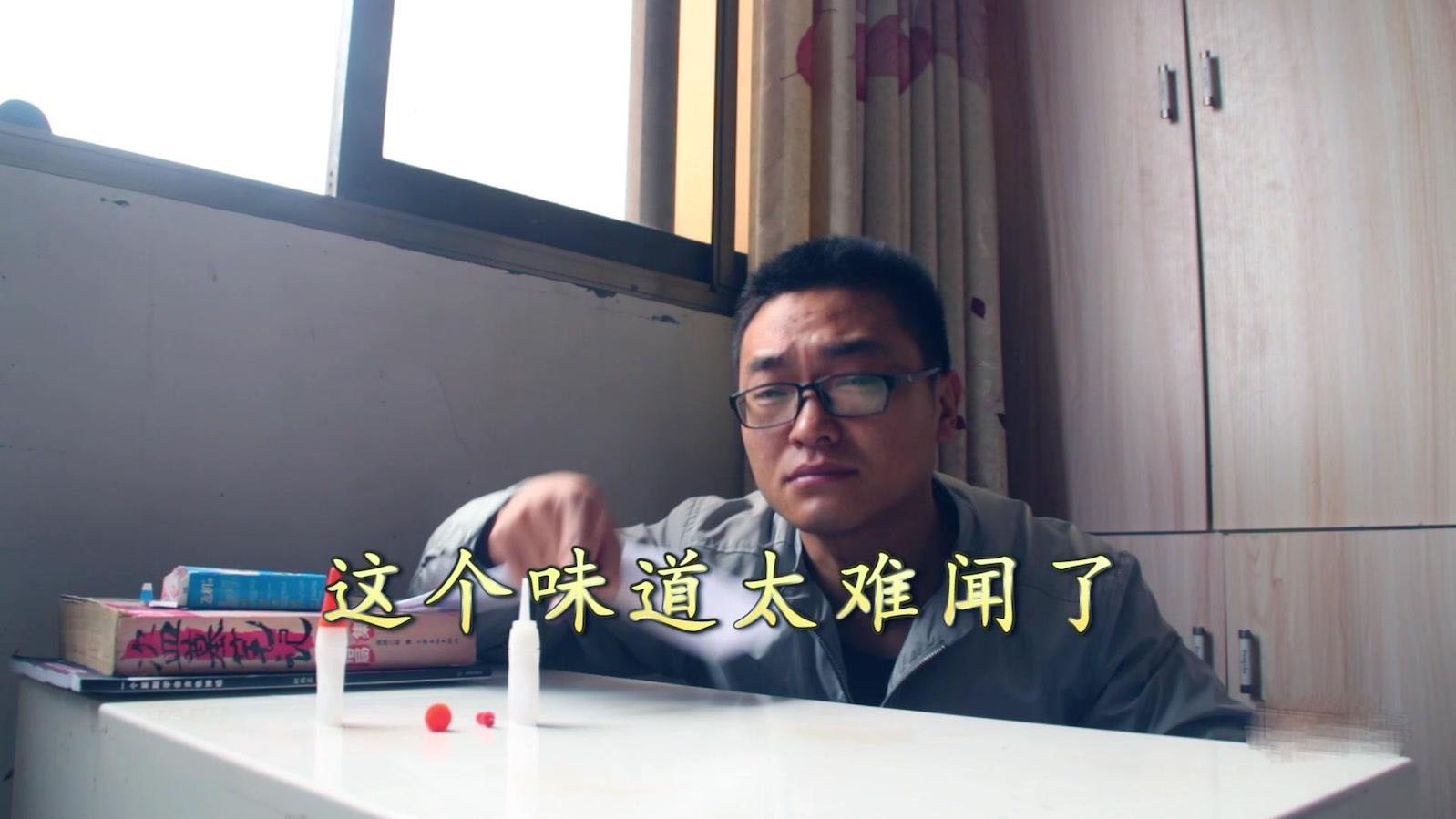 502胶水和塑料专用胶哪个好,502胶水和万能胶哪个更持久