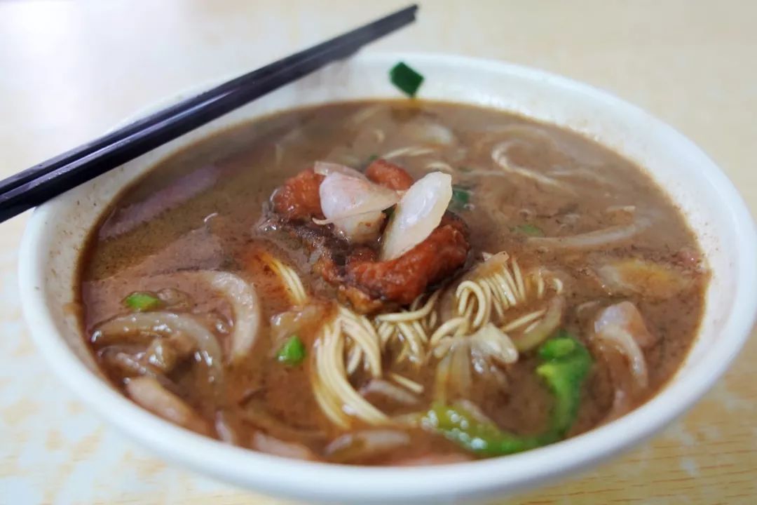 无夜市不夏天!西园里菜场竟然是个“深夜大食堂”?