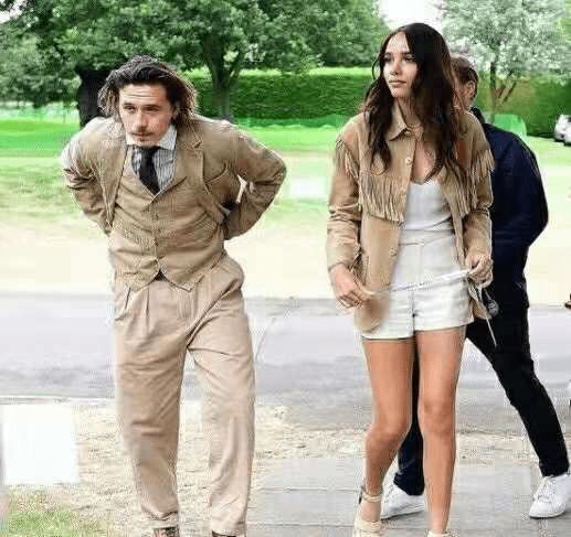 贝克汉姆长子近照曝光,贝克汉姆大儿子年轻帅照