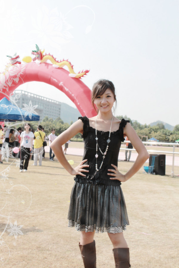 周慧敏为什么会对倪震死心塌地,周慧敏谈婚姻现状