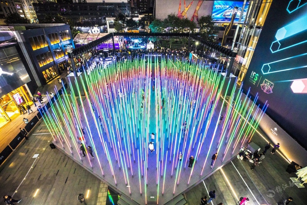 春熙路被评为高品位步行街,春熙路商圈从辉煌到衰败