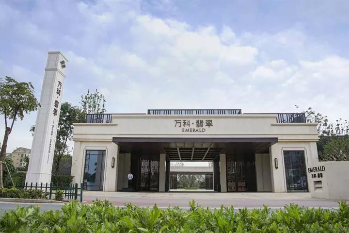 从建筑设计转到室内设计,从建筑师到设计师