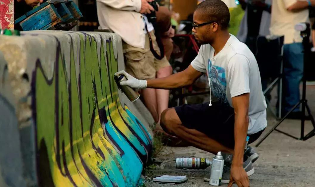 底特律是怎么破产的,目前底特律的城市现状