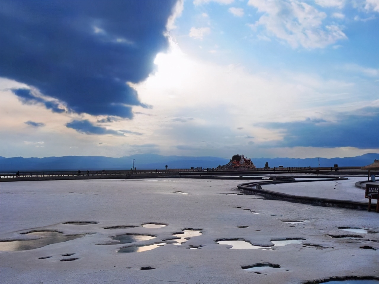 青海茶卡盐湖景点,青海茶卡盐湖天空之镜收费