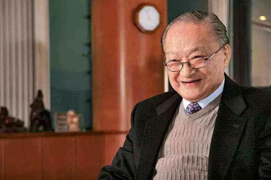 不知道她是否遍体鳞伤,只知道她是中国股市最不好惹的女人之一