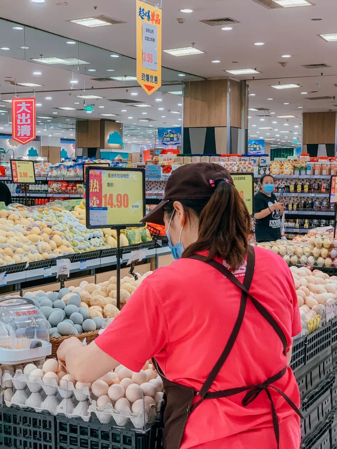 新世纪百货现在发展现状,新世界百货和新世纪百货