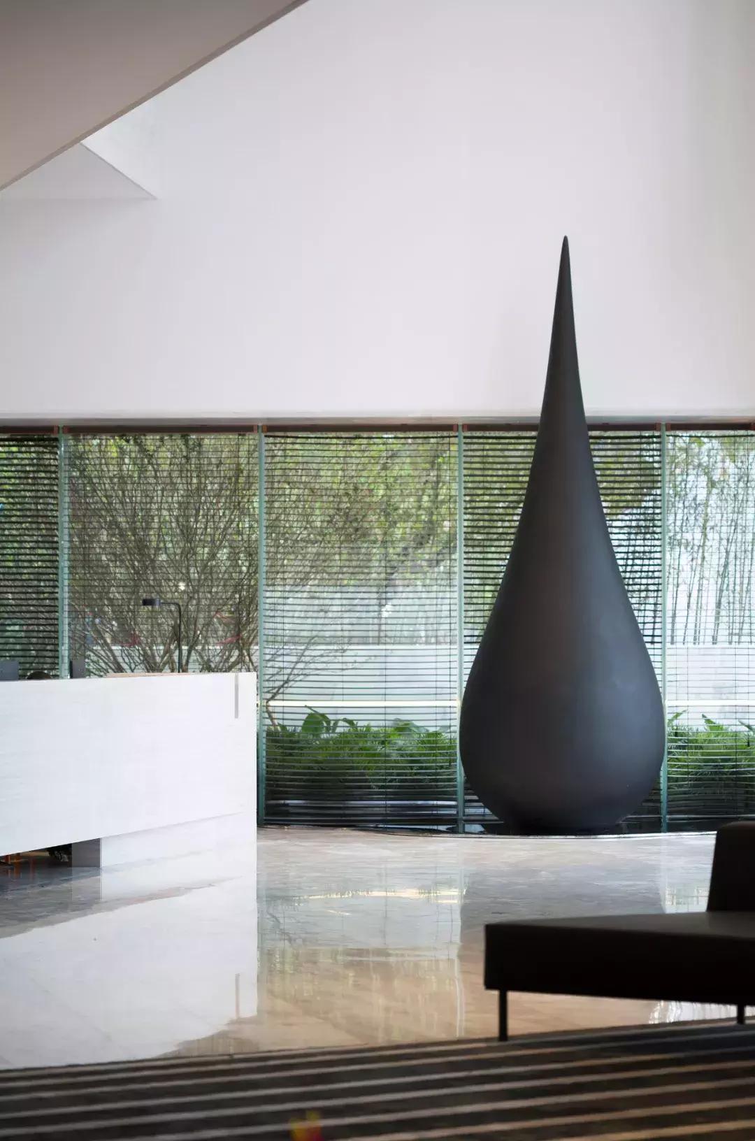 极简风高级感配色方案,高级灰意式极简沙发