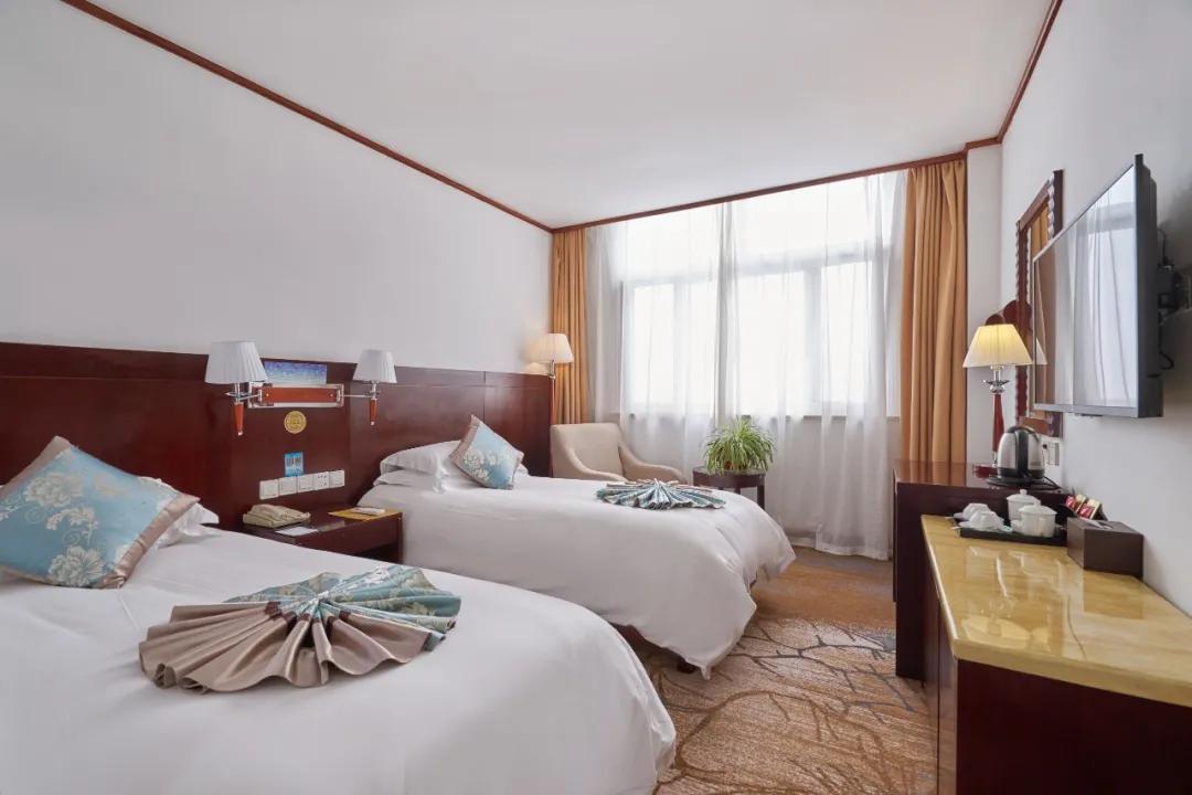 黄山秋季旅游攻略必备品,黄山风景区自由行旅游攻略