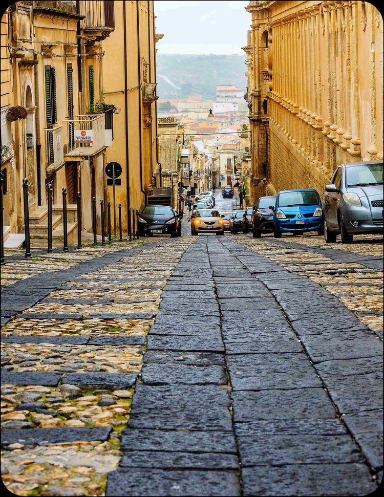 情迷西西里:漫步“蜜糖小城”诺托,感受巴洛克建筑艺术的灵动、浪漫与激情