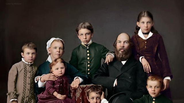 列宁画像和简介的图片,列宁150年老照片