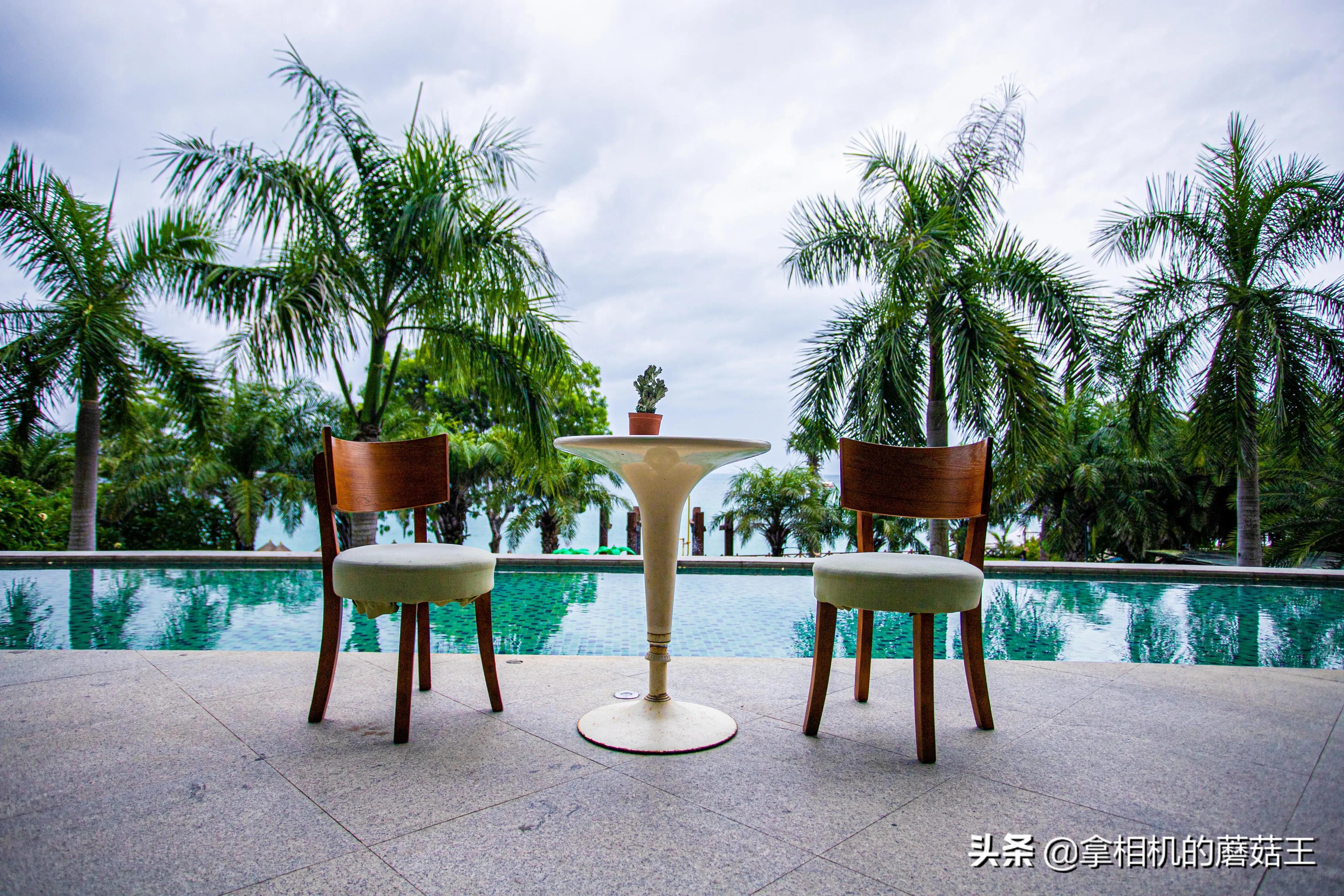 三亚住一个月的海景酒店,三亚比较好的海景酒店