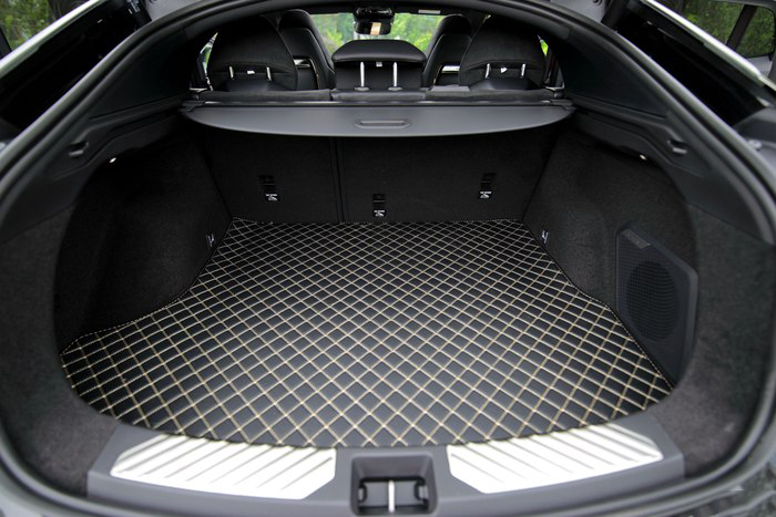 领克05实测驾驶感受,还在纠结买什么车领克05值得一试