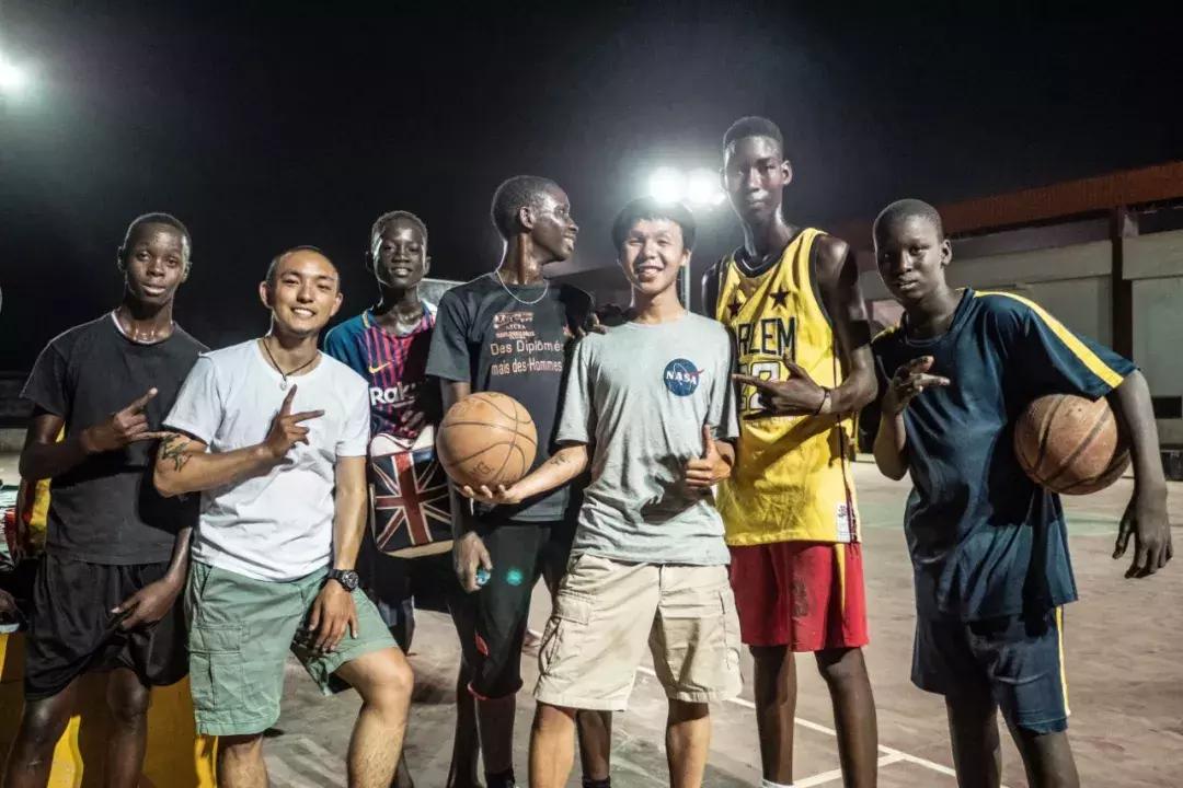 上海到南非海运多少公里,从香港到南非