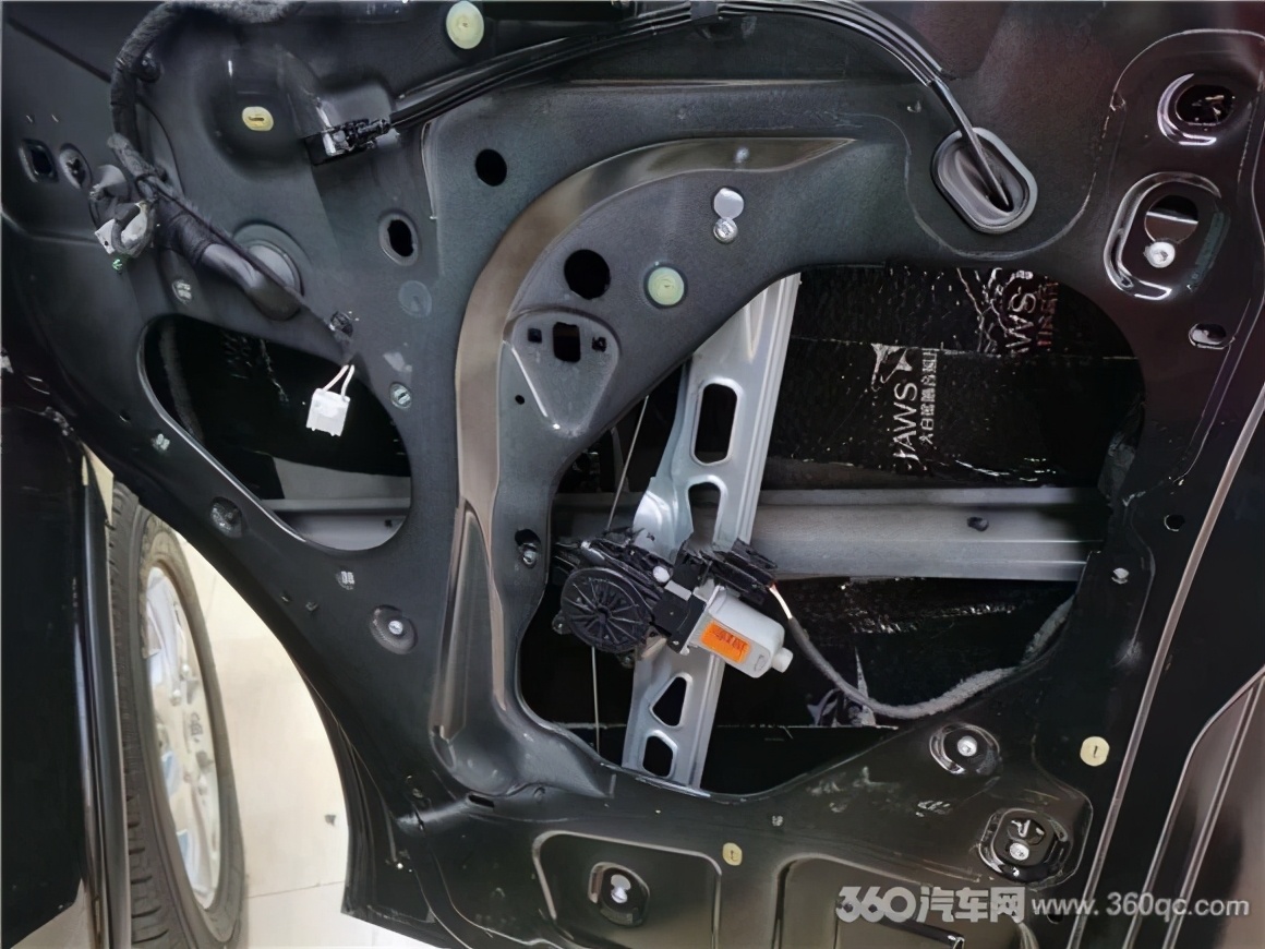 福特途睿欧做隔音多少钱,福特途睿欧隔音比全顺好