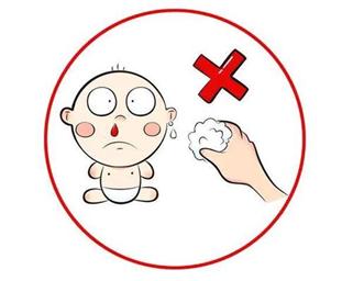 宝宝爱起疹子擦什么保湿霜,宝宝爱起热疹用什么沐浴露好