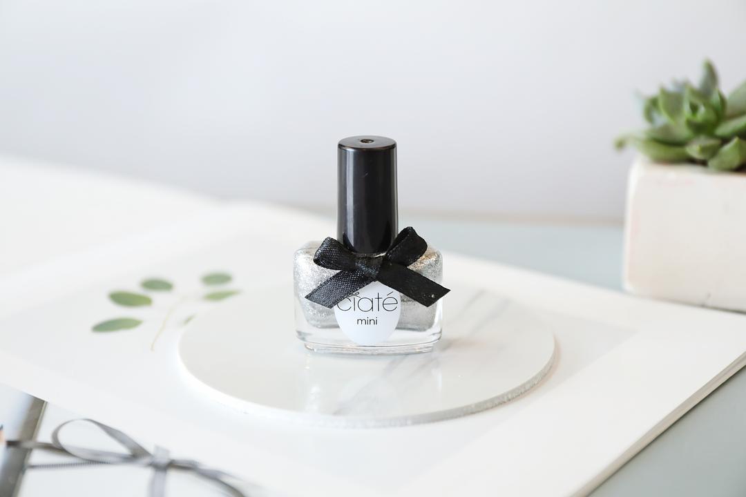 秋冬适合的指甲油颜色平价免烤,什么牌子的指甲油好用适合做美甲