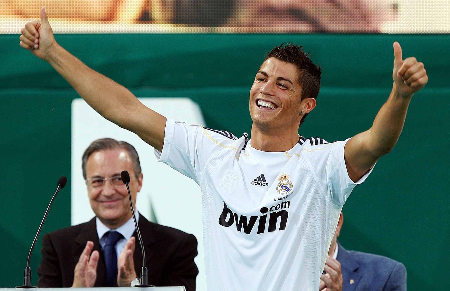 梅西与c罗巅峰对决在线观看人数,梅西与c罗巅峰对决完整版回放