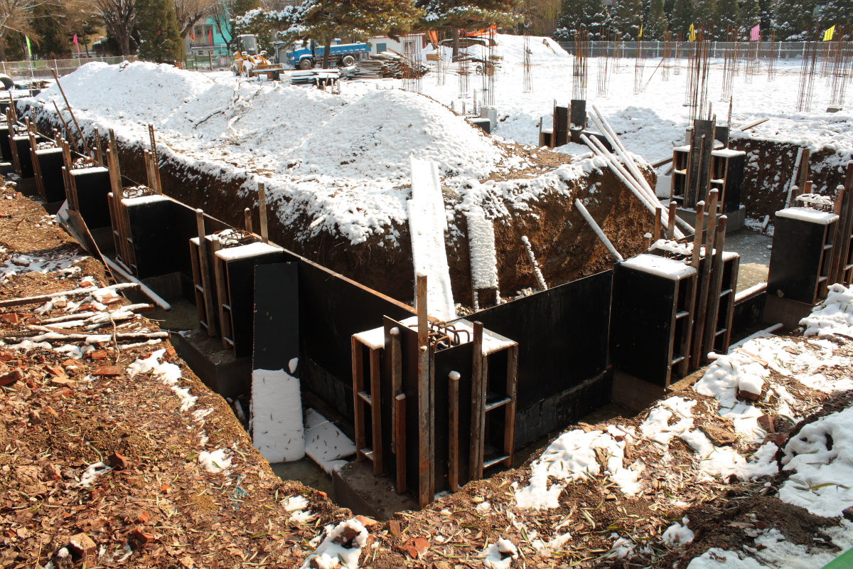 混凝土冻害怎么修复,混凝土地面防冻害的措施有哪些